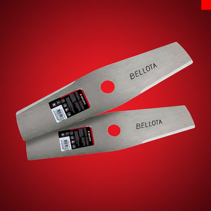 cuchilla-bellota-desmalezadora-estudio-premium-fondo-rojo
